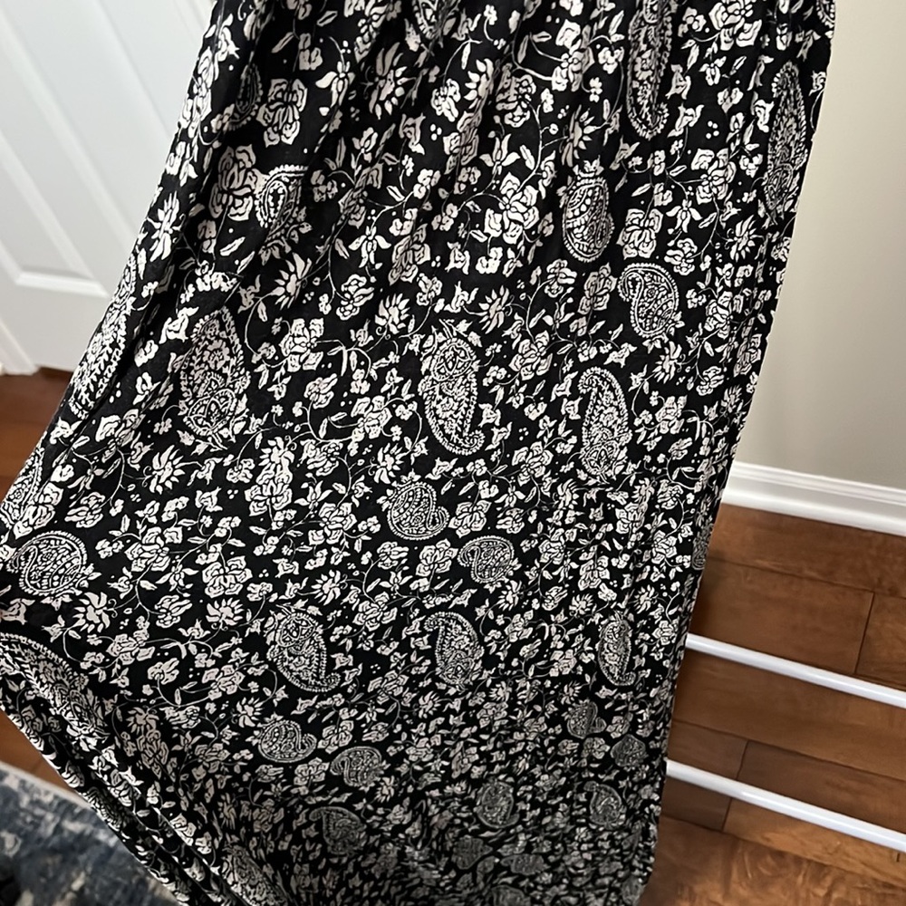 Forever 21 Maxi Ruffle Dress - Picture 2 of 4